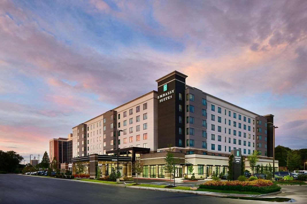 Embassy Suites by Hilton Atlanta Airport North